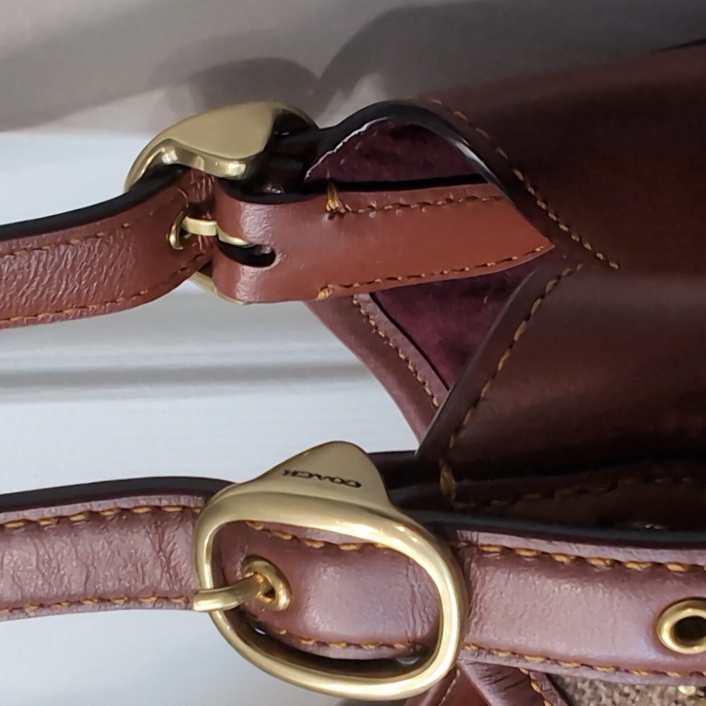 Coach Handbag - Picture 8 of 8